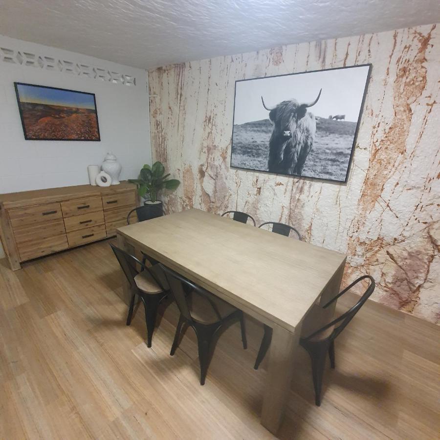 894 Holly Court Apartamento Coober Pedy Exterior foto
